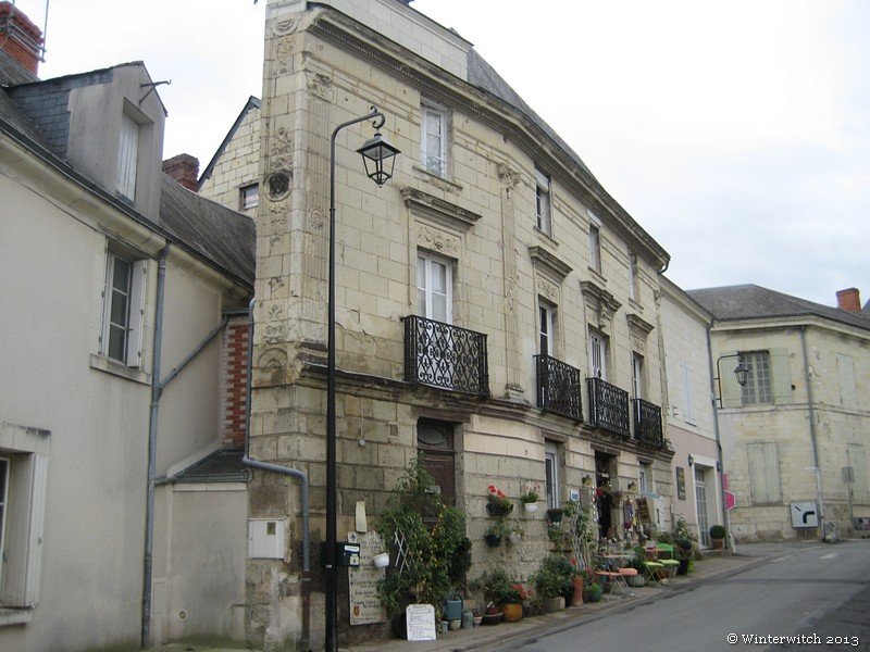 fontevraudstadt2.jpg