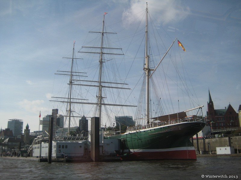 hafenrundfahrt_hamburg_201343.jpg