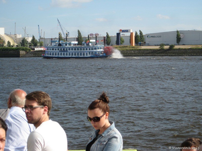 linienfaehre_hamburg_20132.jpg